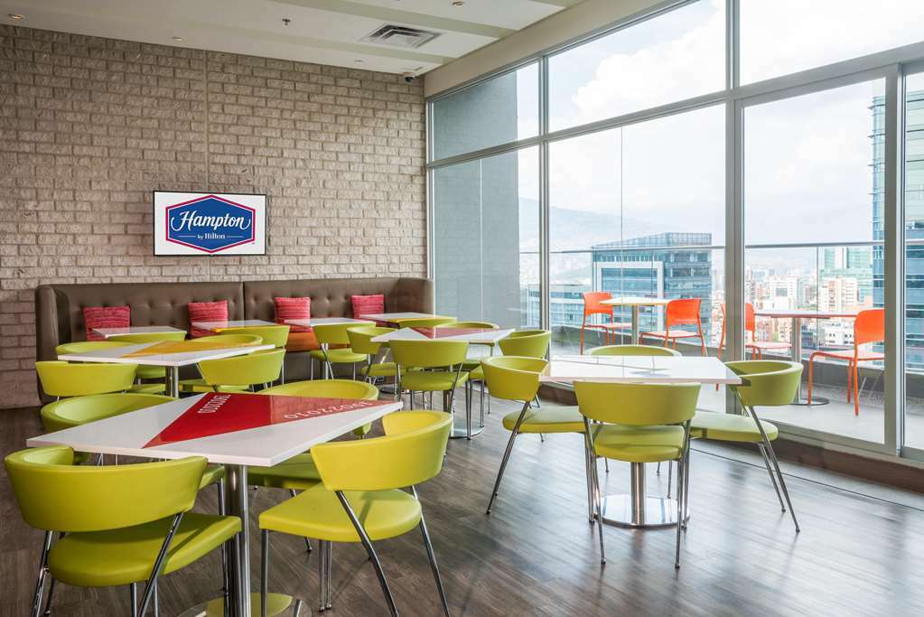 Hampton By Hilton Lima San Isidro Hotel Restaurant foto